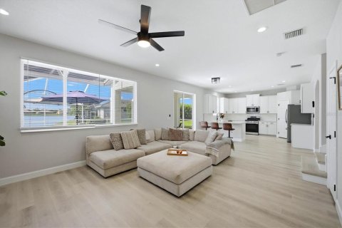 Casa en venta en Bradenton, Florida, 4 dormitorios, 272.2 m2 № 2203163 - foto 19