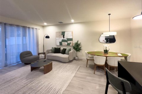 Touwnhouse à vendre à Clermont, Floride: 3 chambres, 172.24 m2 № 2104569 - photo 3
