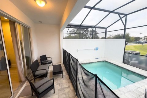 Touwnhouse à vendre à Clermont, Floride: 3 chambres, 172.24 m2 № 2104569 - photo 18
