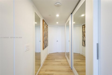 Condominio en venta en Aventura, Florida, 3 dormitorios, 157.93 m2 № 2051312 - foto 13