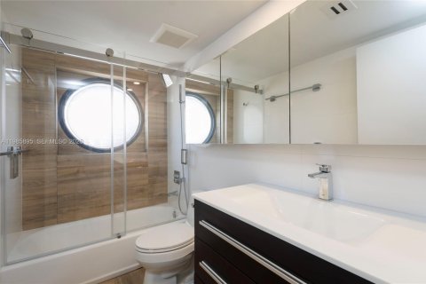 Condominio en venta en Aventura, Florida, 3 dormitorios, 157.93 m2 № 2051312 - foto 20