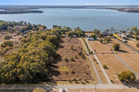 Casa en venta en Mount Dora, Florida, 3 dormitorios, 277.41 m2 № 2207617 - foto 3
