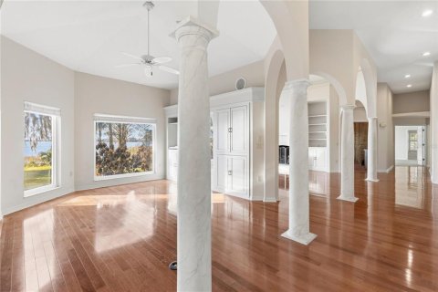 Casa en venta en Mount Dora, Florida, 3 dormitorios, 277.41 m2 № 2207617 - foto 20