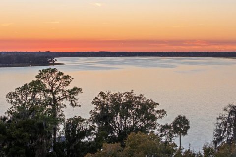 Casa en venta en Mount Dora, Florida, 3 dormitorios, 277.41 m2 № 2207617 - foto 12