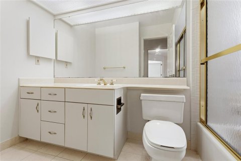 Casa en venta en Mount Dora, Florida, 3 dormitorios, 277.41 m2 № 2207617 - foto 28