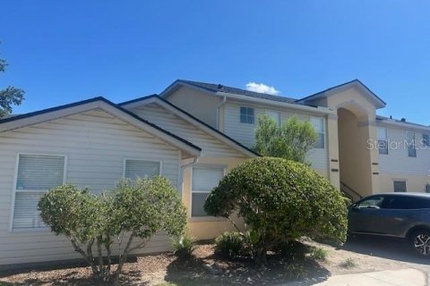 Condominio en alquiler en Orlando, Florida, 2 dormitorios, 97.55 m2 № 1895115 - foto 2