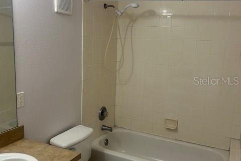 Condominio en alquiler en Orlando, Florida, 2 dormitorios, 97.55 m2 № 1895115 - foto 10