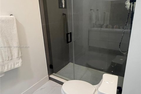 Copropriété à louer à Doral, Floride: 3 chambres, 104.05 m2 № 2084069 - photo 7