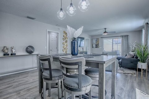 Casa en venta en The Villages, Florida, 2 dormitorios, 105.72 m2 № 1886504 - foto 7