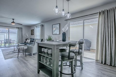 Casa en venta en The Villages, Florida, 2 dormitorios, 105.72 m2 № 1886504 - foto 6