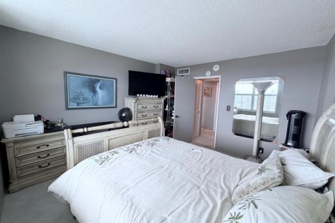 Condominio en venta en Pompano Beach, Florida, 1 dormitorio, 58.53 m2 № 2253459 - foto 11
