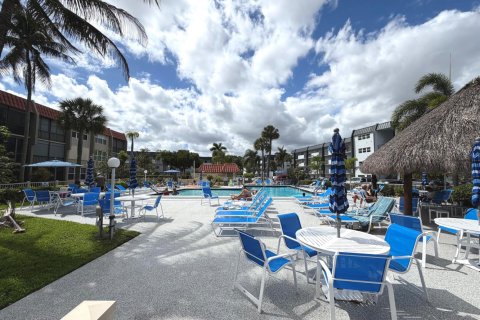 Condominio en venta en Pompano Beach, Florida, 1 dormitorio, 58.53 m2 № 2253459 - foto 19