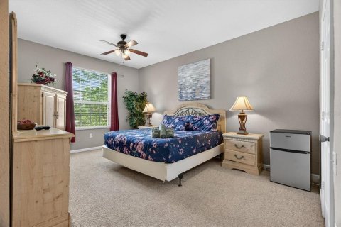 Condo in Kissimmee, Florida, 3 bedrooms  № 2095511 - photo 19