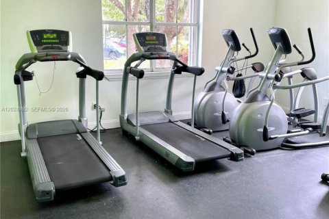 Condominio en alquiler en Pembroke Pines, Florida, 2 dormitorios, 92.9 m2 № 2077570 - foto 21