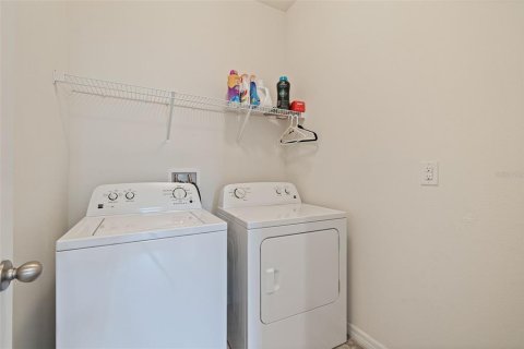 Casa en venta en Apollo Beach, Florida, 4 dormitorios, 207.64 m2 № 2232359 - foto 21
