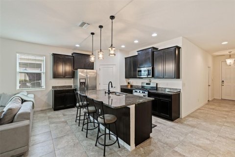 Casa en venta en Apollo Beach, Florida, 4 dormitorios, 207.64 m2 № 2232359 - foto 2