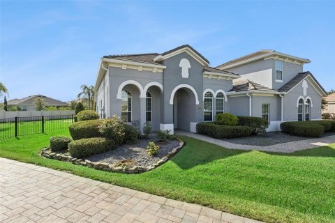 House in Mount Dora, Florida 5 bedrooms, 284.84 sq.m. № 2356552