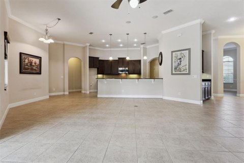 Villa ou maison à vendre à Mount Dora, Floride: 5 chambres, 284.84 m2 № 2356552 - photo 7