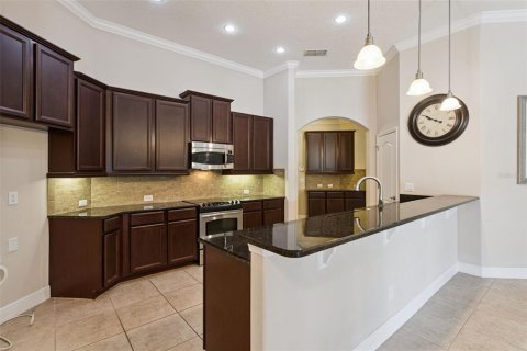 Villa ou maison à vendre à Mount Dora, Floride: 5 chambres, 284.84 m2 № 2356552 - photo 14
