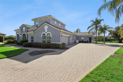 Villa ou maison à vendre à Mount Dora, Floride: 5 chambres, 284.84 m2 № 2356552 - photo 4