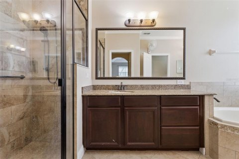 Villa ou maison à vendre à Mount Dora, Floride: 5 chambres, 284.84 m2 № 2356552 - photo 27