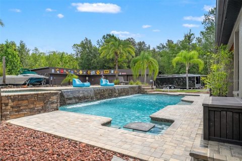 House in Wesley Chapel, Florida 4 bedrooms, 310.01 sq.m. № 1810080 - photo 3