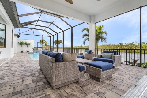 Casa en venta en Cape Coral, Florida, 2 dormitorios, 291.53 m2 № 2091658 - foto 28