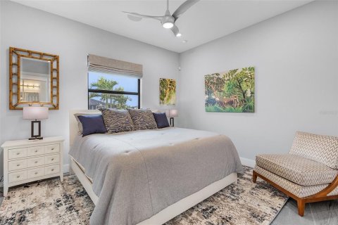 Casa en venta en Cape Coral, Florida, 2 dormitorios, 291.53 m2 № 2091658 - foto 24
