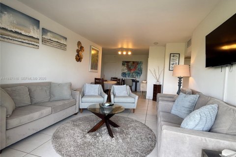 Condominio en venta en Miami Beach, Florida, 1 dormitorio, 73.39 m2 № 1995006 - foto 12