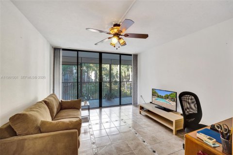 Condominio en alquiler en Hollywood, Florida, 2 dormitorios, 128.48 m2 № 2029610 - foto 23
