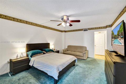 Condominio en alquiler en Hollywood, Florida, 2 dormitorios, 128.48 m2 № 2029610 - foto 29