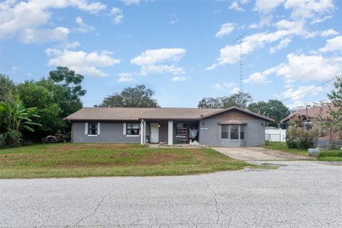 Casa en Summerfield, Florida 3 dormitorios, 175.49 m2 № 2364296