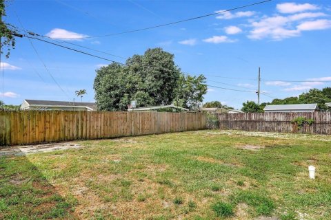 Casa en alquiler en Hollywood, Florida, 2 dormitorios, 92.9 m2 № 1951444 - foto 5