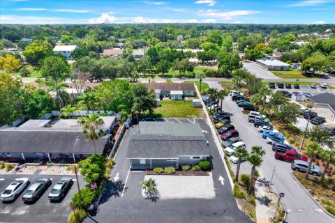 Immobilier commercial à New Port Richey, Floride 166.48 m2 № 2308679