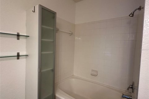 Adosado en alquiler en Orlando, Florida, 3 dormitorios, 135.36 m2 № 1915782 - foto 5