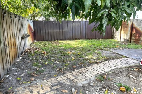 Villa ou maison à vendre à Plantation, Floride: 3 chambres, 190.91 m2 № 2054561 - photo 24