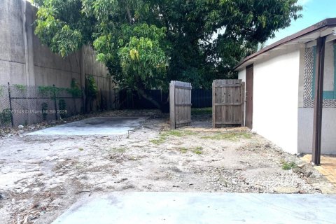 Villa ou maison à vendre à Plantation, Floride: 3 chambres, 190.91 m2 № 2054561 - photo 26