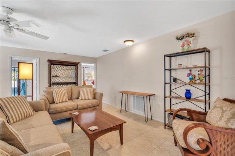 Villa ou maison à louer à Sarasota, Floride: 3 chambres, 153.38 m2 № 1853938 - photo 23