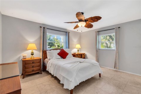 Villa ou maison à louer à Sarasota, Floride: 3 chambres, 153.38 m2 № 1853938 - photo 13