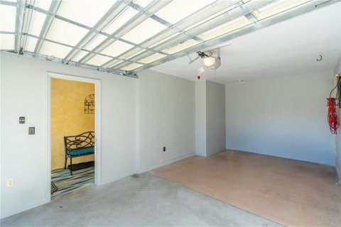 Villa ou maison à louer à Sarasota, Floride: 3 chambres, 153.38 m2 № 1853938 - photo 16