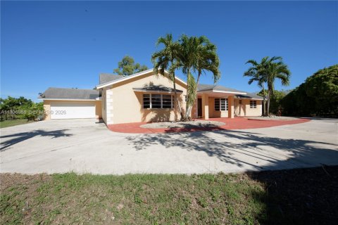 Villa ou maison à vendre à Homestead, Floride: 4 chambres, 305.74 m2 № 2152591 - photo 27