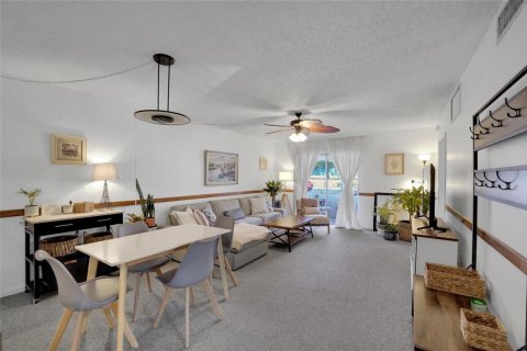 Condominio en venta en Pompano Beach, Florida, 2 dormitorios, 81.75 m2 № 2175438 - foto 12
