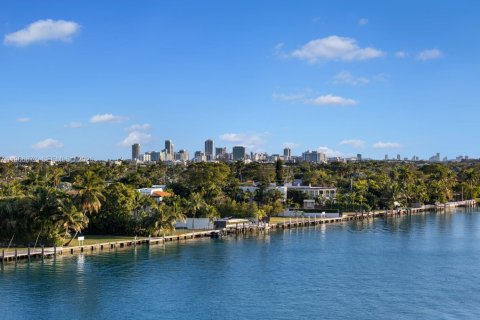 Condo in Bay Harbor Islands, Florida, 3 bedrooms  № 2029505 - photo 27