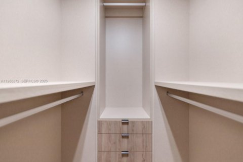 Condo in Bay Harbor Islands, Florida, 3 bedrooms  № 2029505 - photo 20