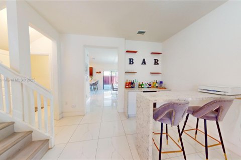 Townhouse in Homestead, Florida 3 bedrooms, 149.76 sq.m. № 1498377 - photo 16