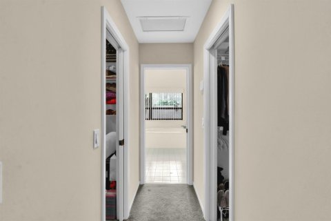 Villa ou maison à vendre à Coral Springs, Floride: 4 chambres, 303.88 m2 № 2146681 - photo 20