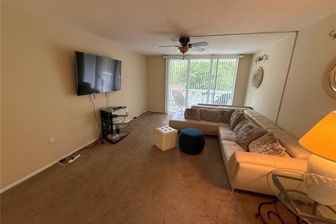 Condo in Clearwater, Florida, 2 bedrooms  № 2393482 - photo 7