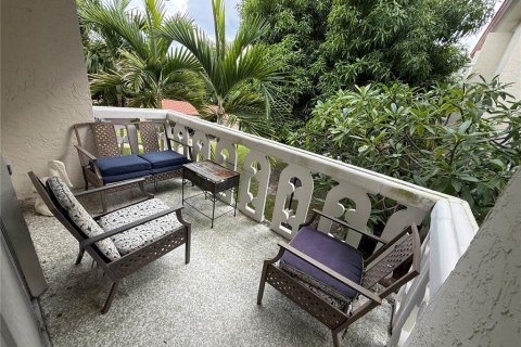 Condo in Clearwater, Florida, 2 bedrooms  № 2393482 - photo 13