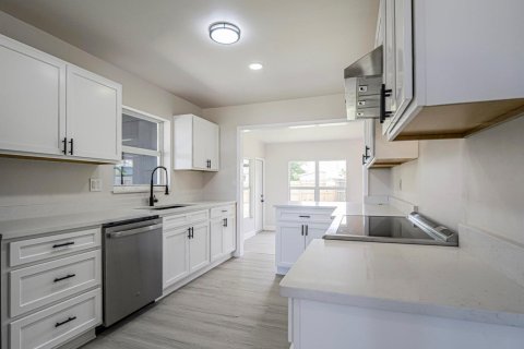 Casa en venta en Sebastian, Florida, 3 dormitorios, 178 m2 № 2382684 - foto 14