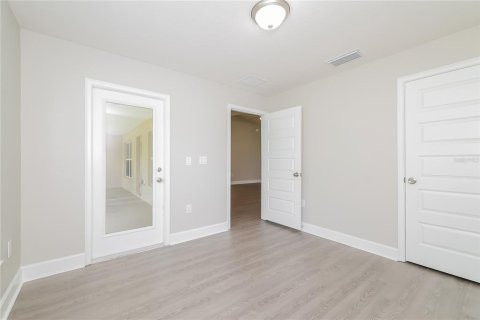 Villa ou maison à vendre à Poinciana, Floride: 4 chambres, 201.51 m2 № 2302516 - photo 11